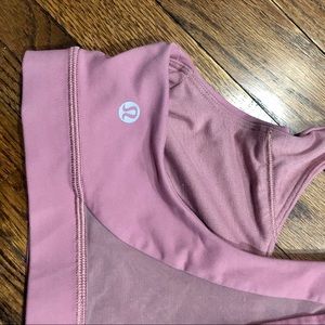 Lululemon Women’s Sports Bra Pink/Purple 6